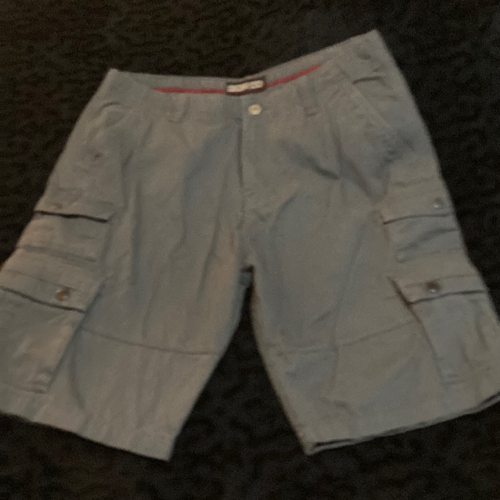 Men’s cargo shorts